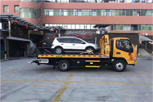 陵水汽车紧急补胎换胎救援